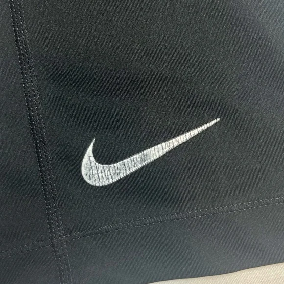 Nike Pro Crop Leggings - Picture 3 of 4